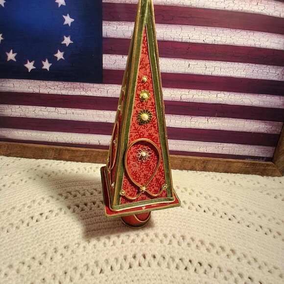 MUSICAL CHRISTMAS TREE DECOR-13" HIGH - Picture 2 of 7